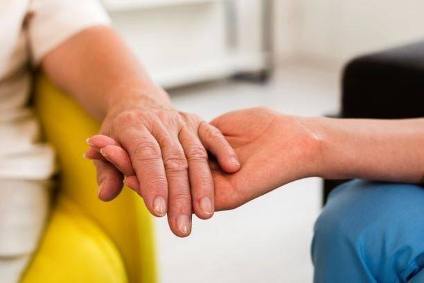 How to provide emotional support to cancer patients